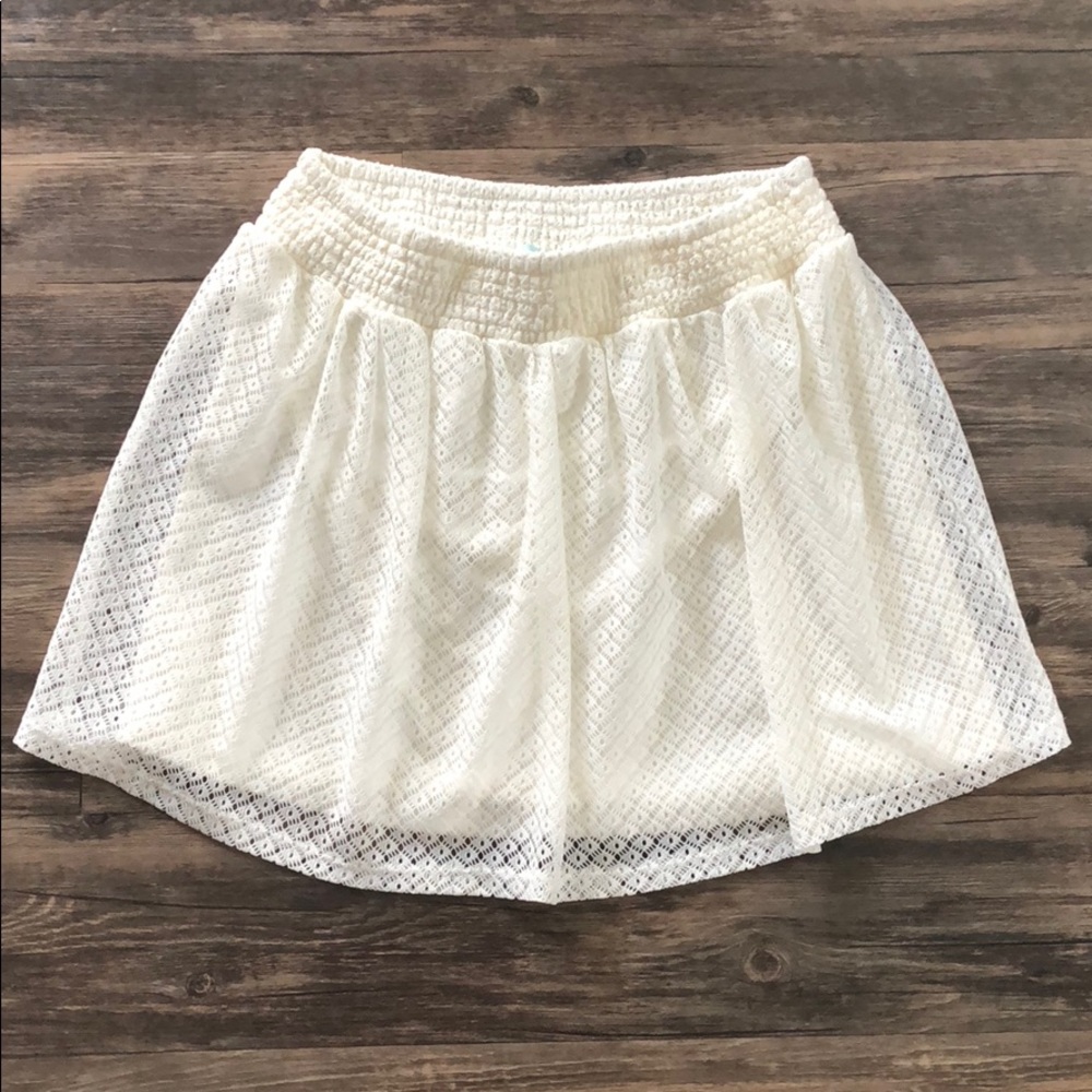 🏖Summer Sale🏖 Maurices White Lace Skirt - Size M